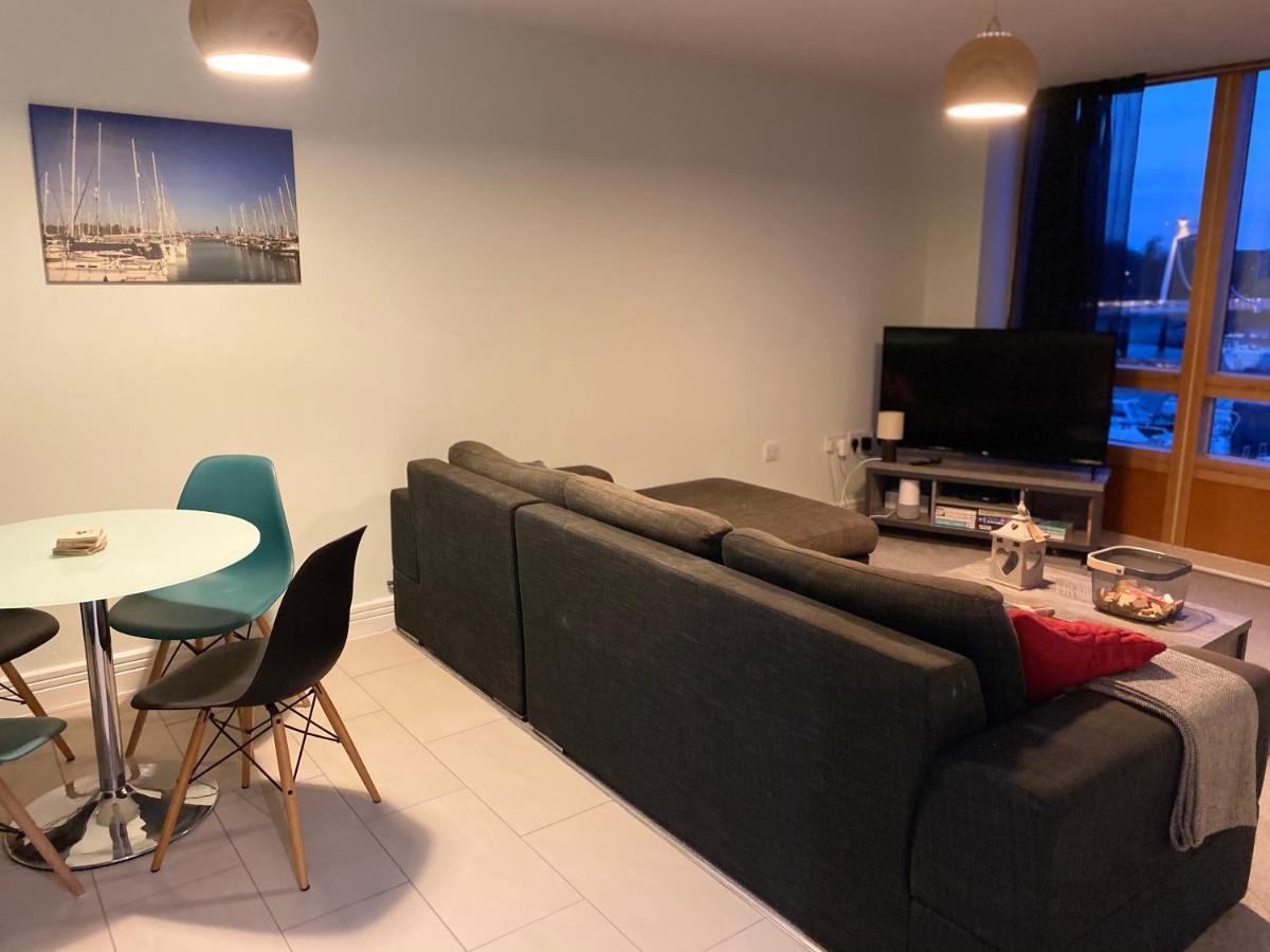 Stunning Marina Apartment Gosport Portsmouth Dış mekan fotoğraf