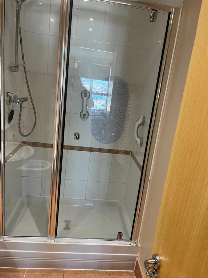 Stunning Marina Apartment Gosport Portsmouth Dış mekan fotoğraf