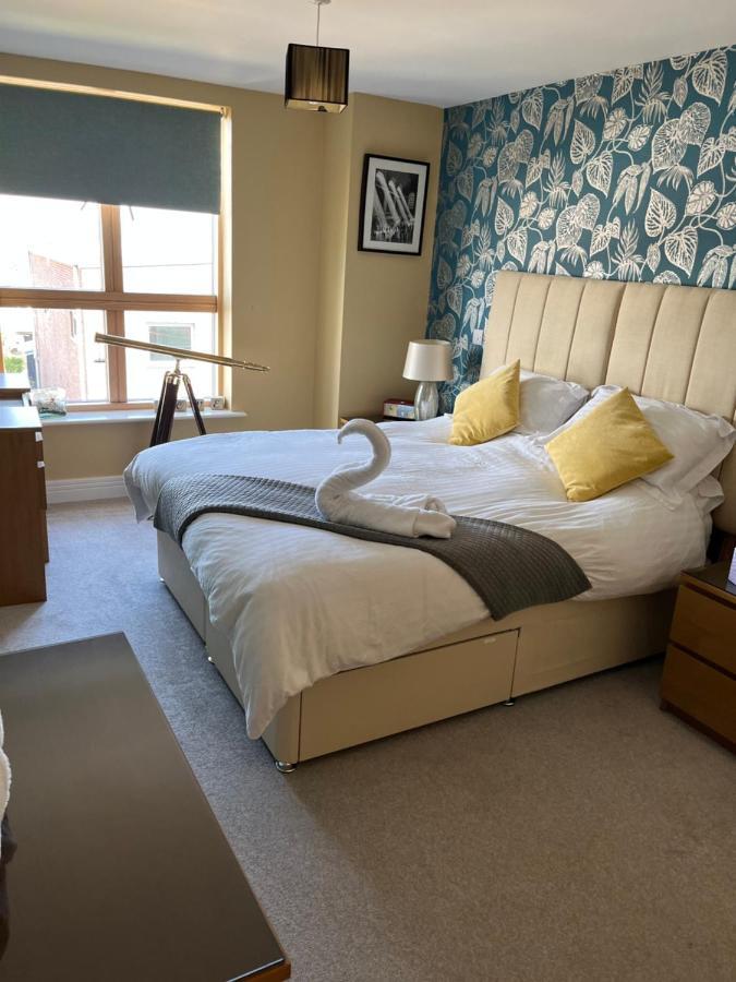 Stunning Marina Apartment Gosport Portsmouth Dış mekan fotoğraf
